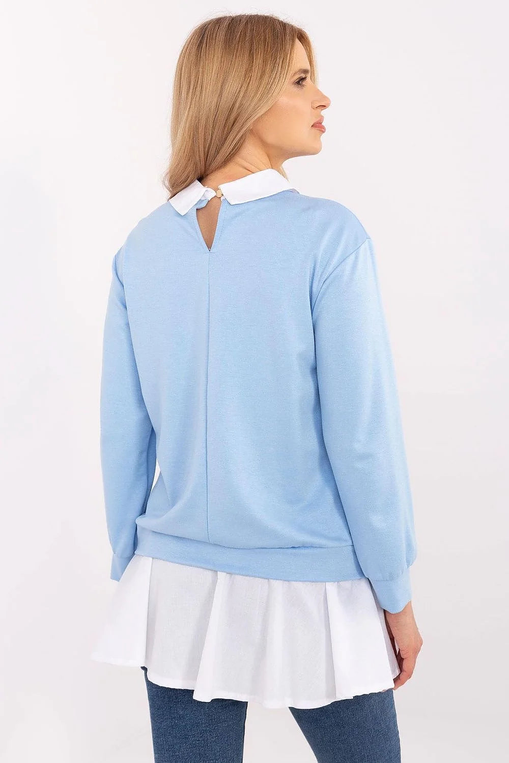 Top féminin design layeré couleur pastel bleu chemisier col manches longues ourlet volanté femme casual chic