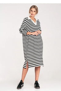 Robe de jour moderne pour femmes en rayures noires et blanches manches longues col polo taille universelle