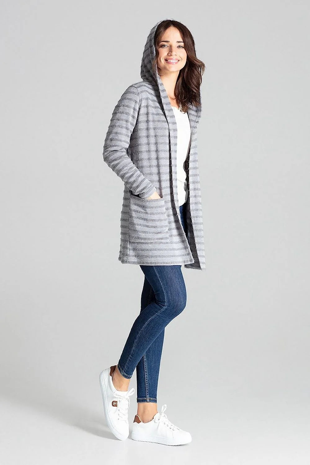 Cardigan femme maille rayée douillette style casual capuche poches pratiques pour quotidien et loisirs