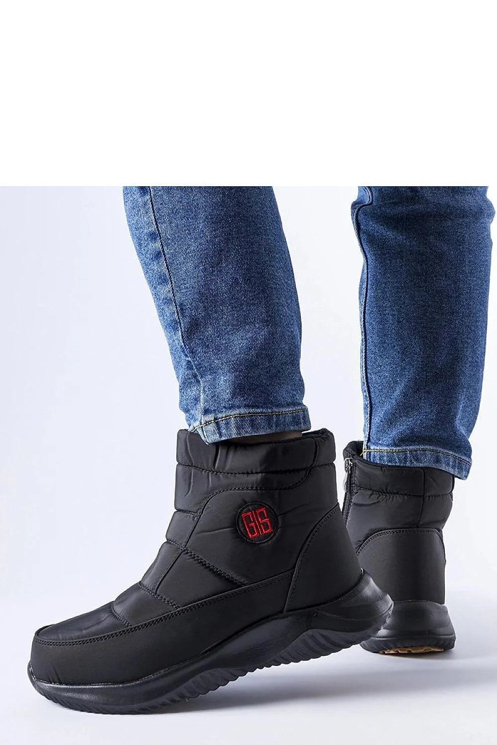 Bottes de neige pour femme design moderne fonctionnel couleur noire logo rouge tissu synthétique semelle caoutchouc
