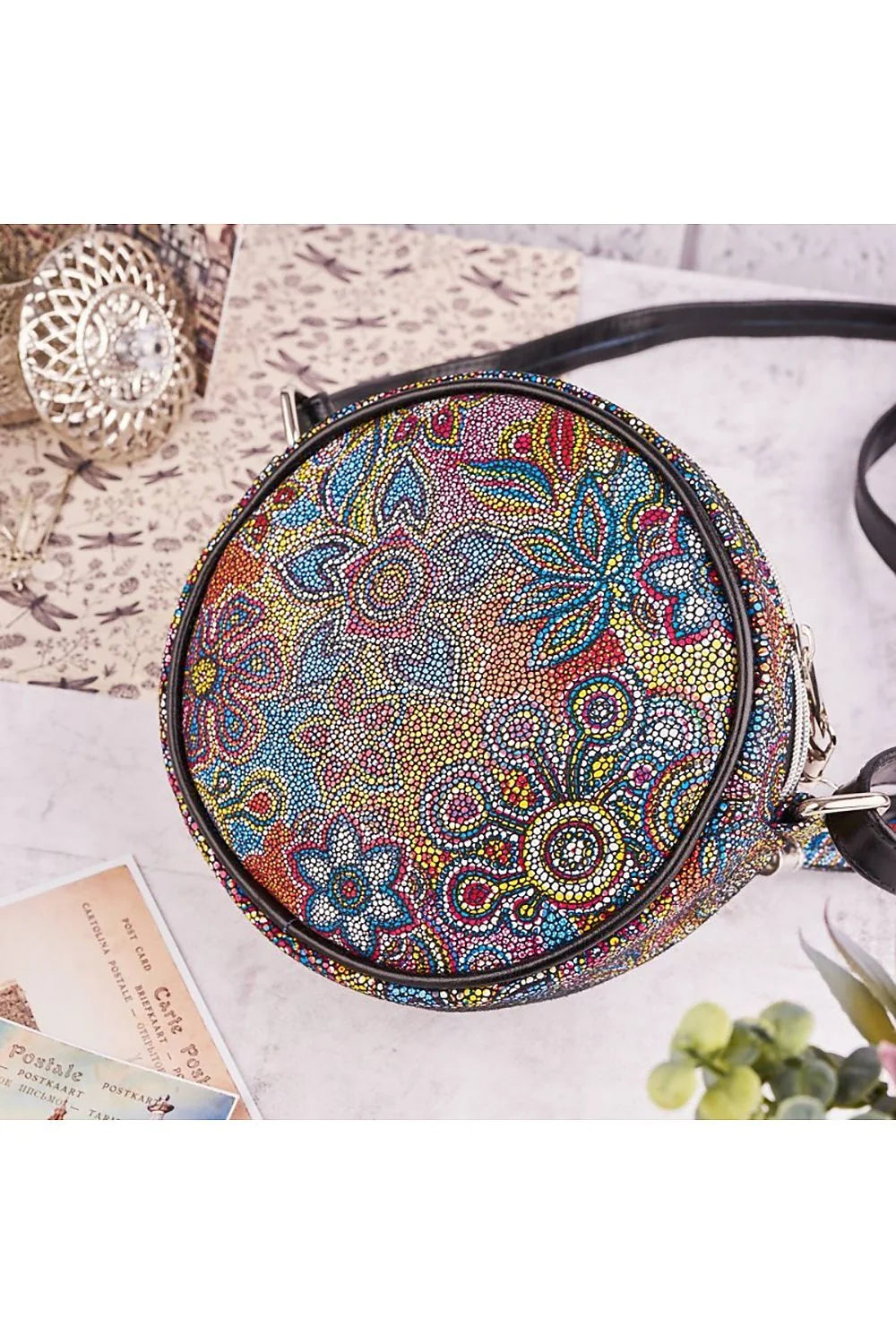 Sac à main artistique rond femme cuir naturel motif floral mosaïque multicolore bandoulière métallique occasions spéciales style audacieux