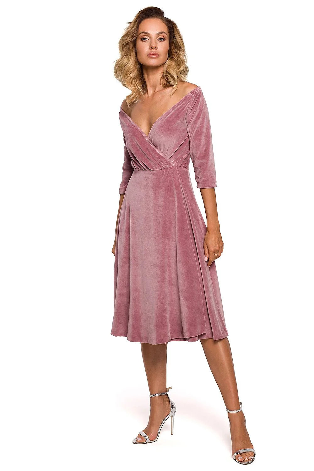 Robe soirée élégante velours rose antique manches 3/4 encolure V femme chic élégante