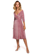 Robe soirée élégante velours rose antique manches 3/4 encolure V femme chic élégante