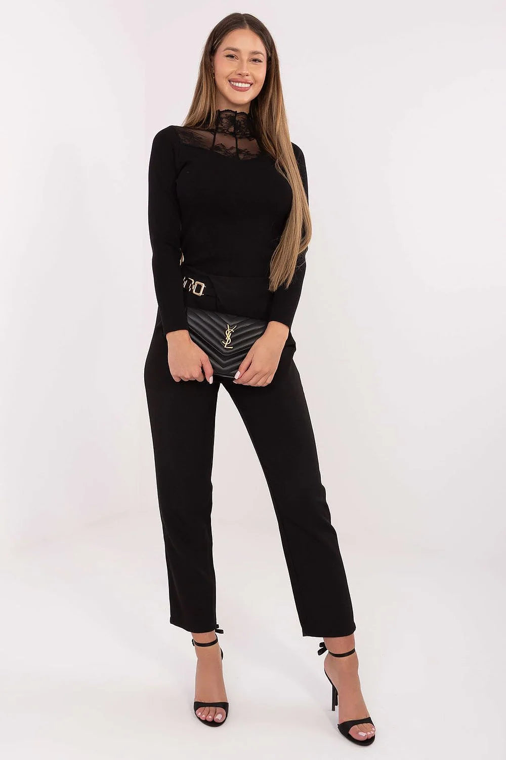 chemisier femme élégant ajusté sensualité subtile classe quotidien bureau soirée texture variée structure striée moderne silhouette féminine viscose polyester extensible