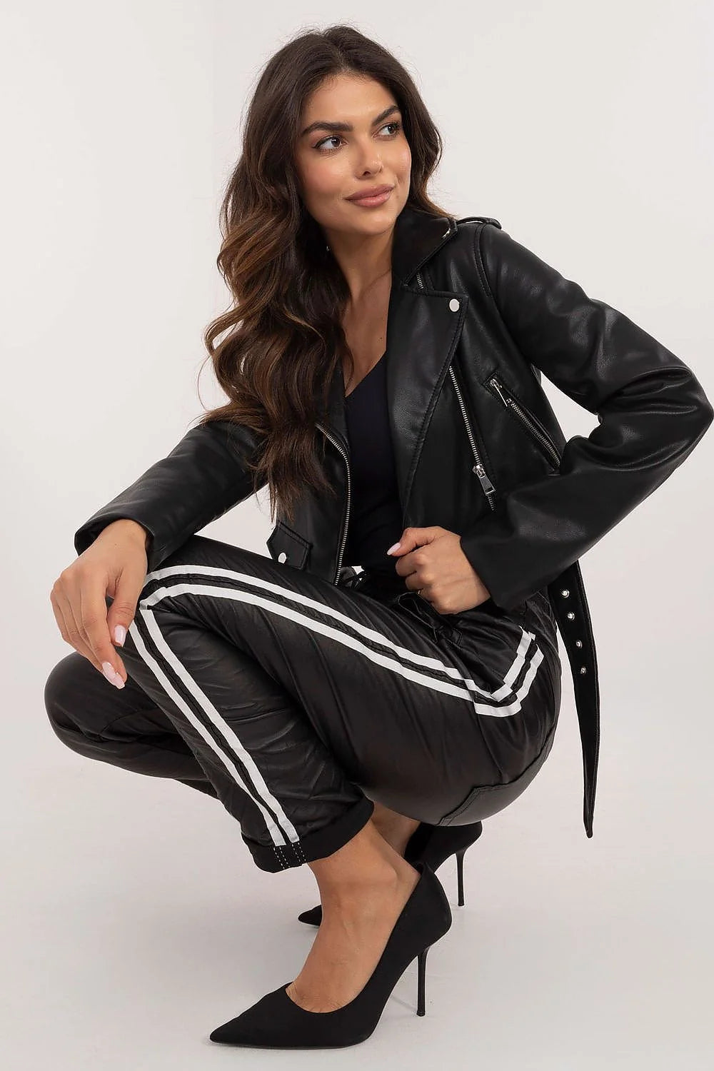 Pantalon femme Italy Moda en éco-cuir noir taille haute coupe fuselée style décontracté travail quotidien occasion
