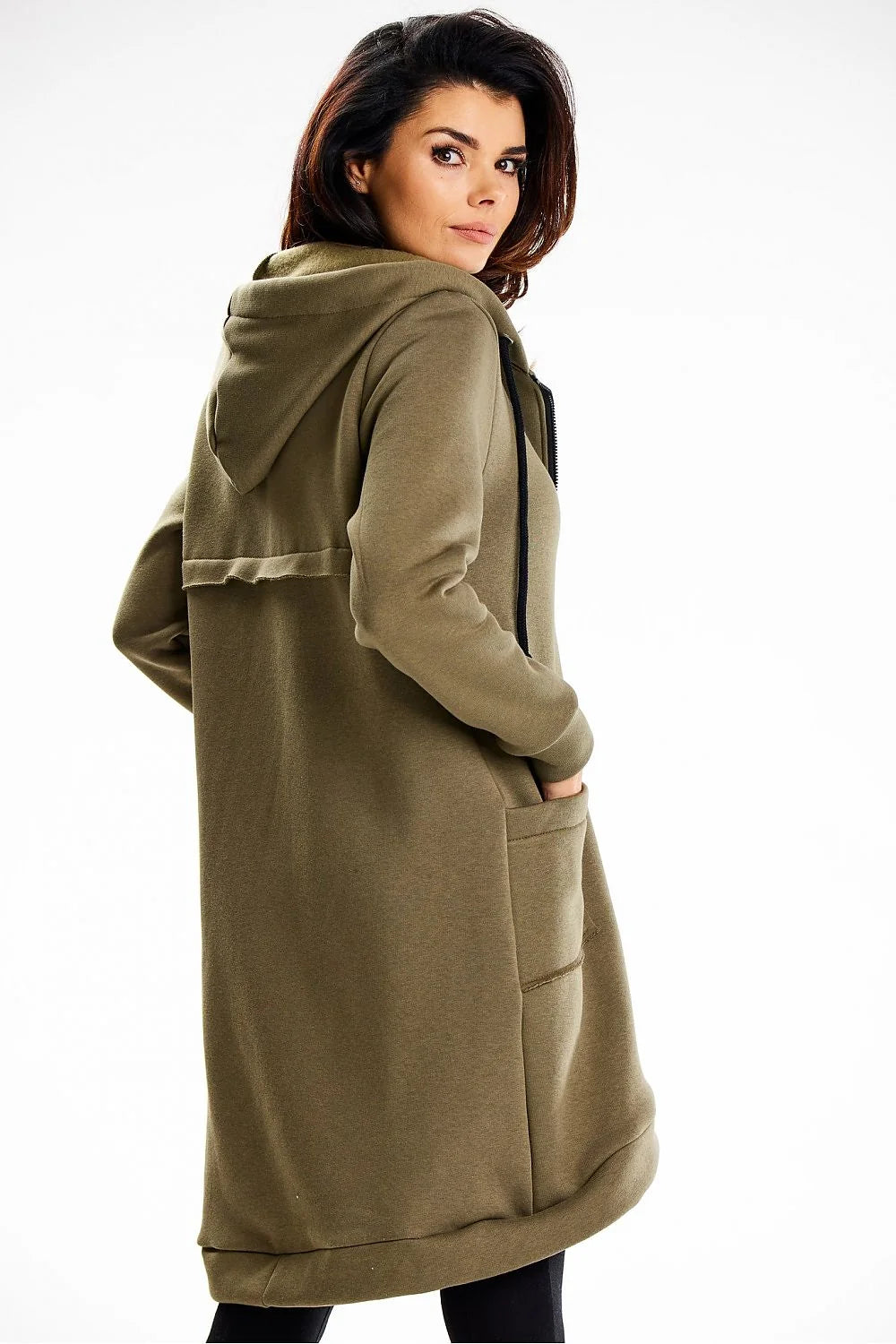 Sweatshirt long à capuche asymétrique pour femme, style décontracté moderne, couleur kaki, matériau doux, confort optimal, occasions multiples