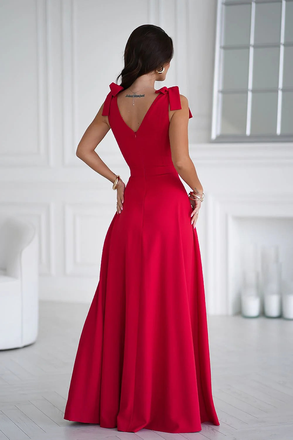 Robe longue élégante rouge en V dos nu épaules ajustables fente polyester soirée gala mariage femme