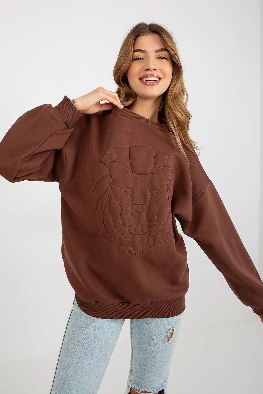 sweatshirt femme oversize marron molleton épais doublure chaude col rond manches ballon épaules tombantes bords côtes poignets broderie tête lion