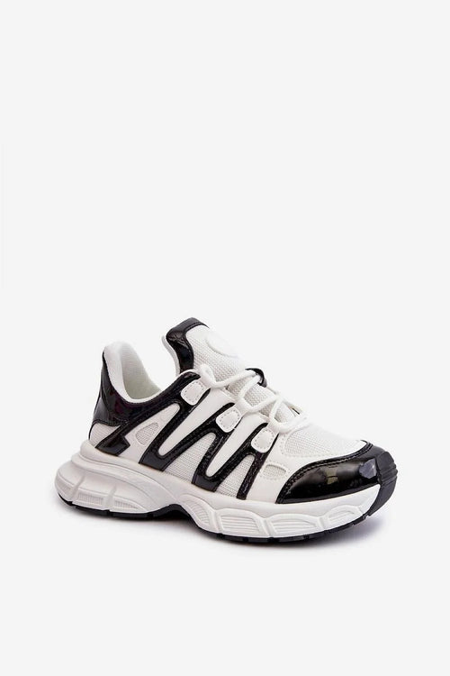 baskets femme chunky sneakers blanc cassé noir mesh respirant empiècements vernis renforts synthétiques semelle épaisse crantée lacets ronds amorti confortable