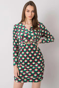robe courte femme cocktail soirée ajustée bodycon manches longues col V géométrique rétro vert bordeaux froncée taille chaînette dorée satinée
