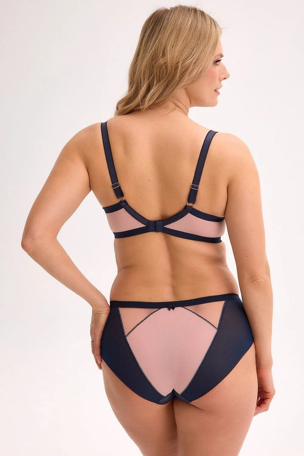 Ensemble de lingerie féminine élégant rose pâle et noir dentelle florale satin ajustable soutien-gorge semi-emboîtant culotte standard femme