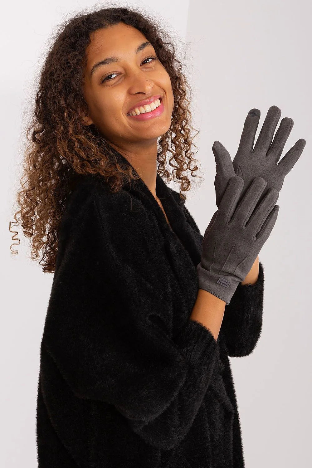 Gants élégants pour femmes en tissu lisse et isolé, coupe ajustée, détails décoratifs aux poignets