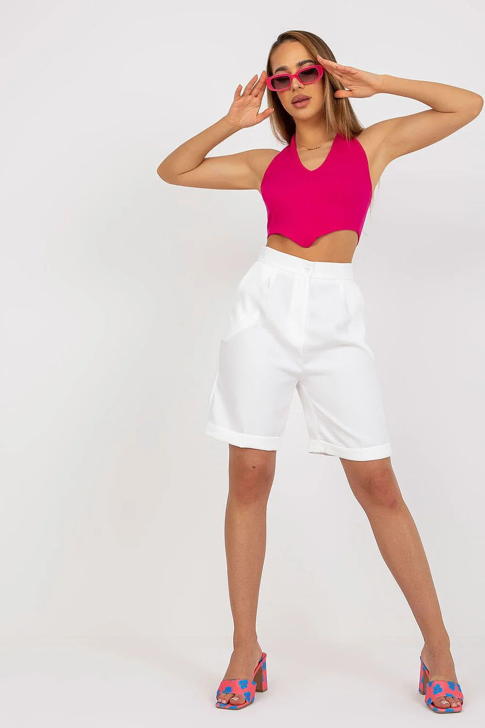 Shorts femme taille haute fermeture glissante bouton bas relevé poches latérales polyester viscose été décontracté