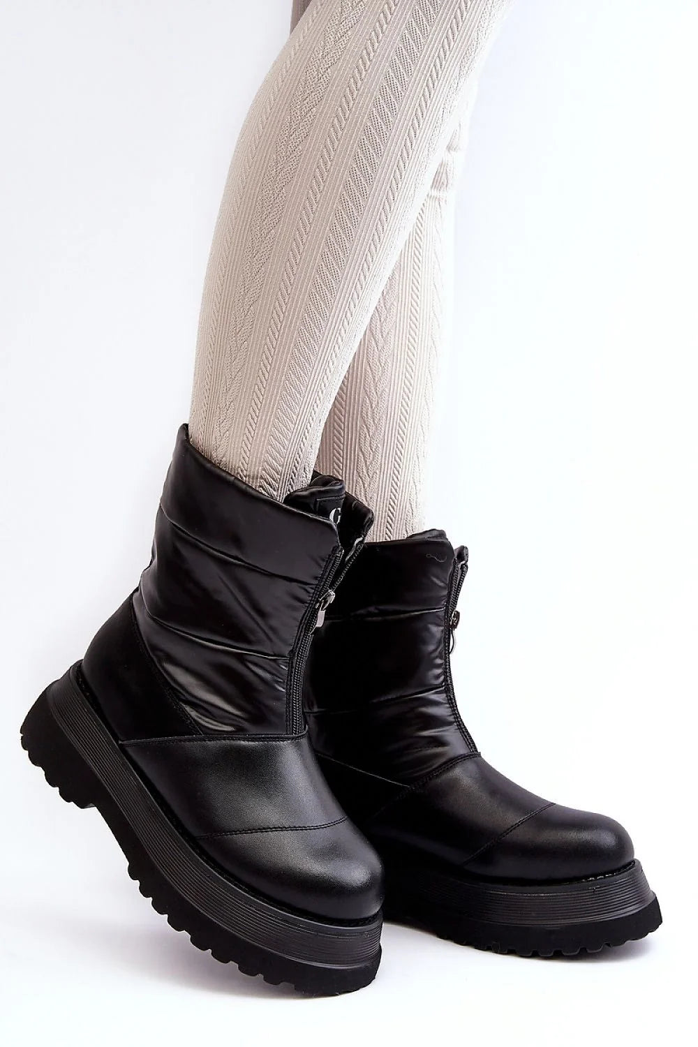 Bottes de neige pour femmes Step in style moderne fonctionnel cuir écologique textile noir isolate talon raidi zip
