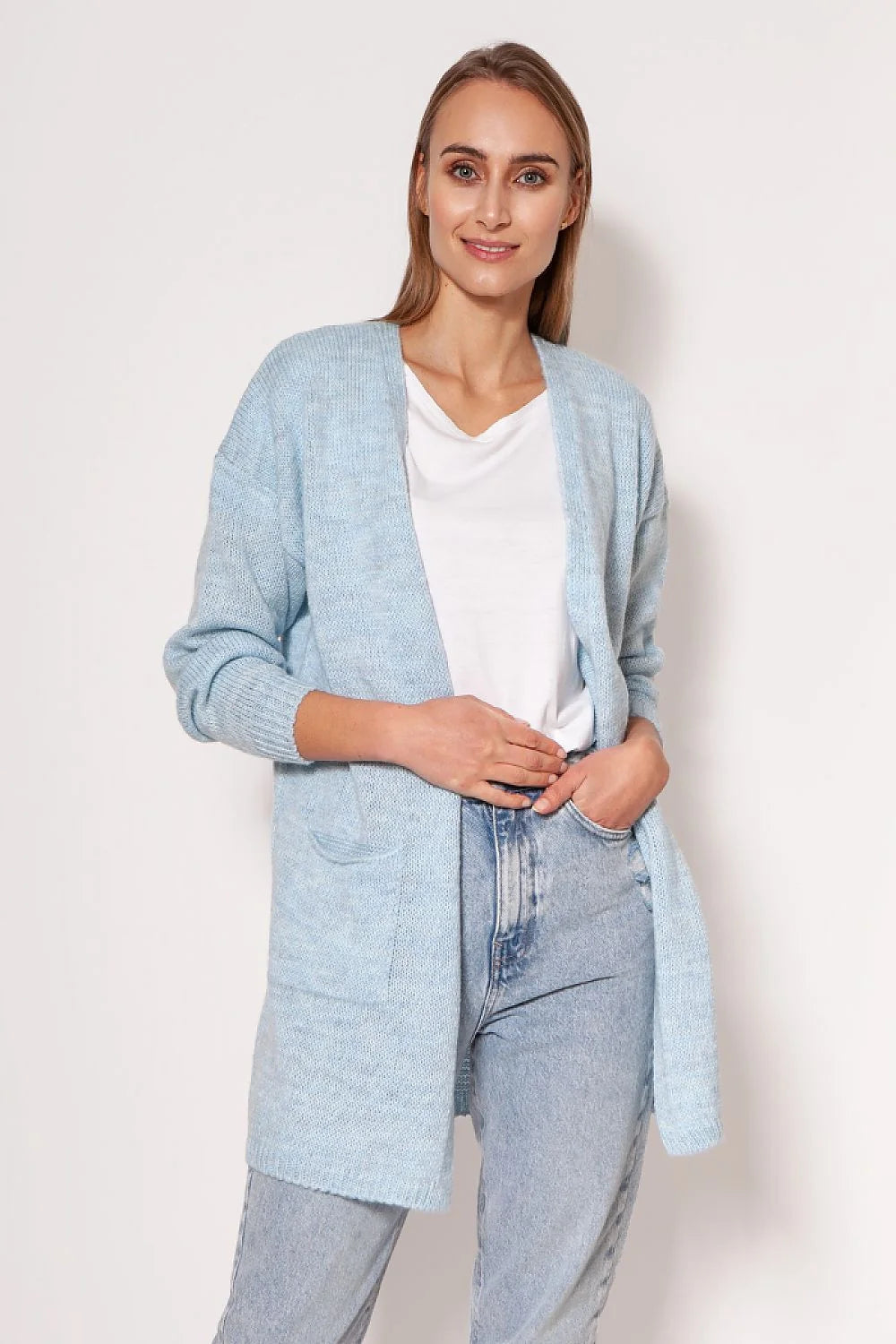 cardigan long femme gilet maille douce rose coupe droite minimaliste manches longues épaules tombantes poches plaquées bords côtelés mi cuisses