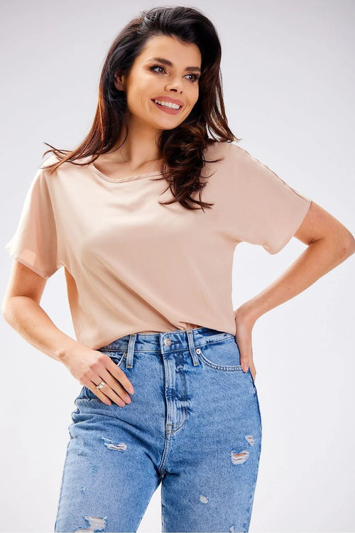 Ensemble viscose soyeuse beige coupe ample manches courtes encolure ronde jean bleu denim mom fit taille haute Summer