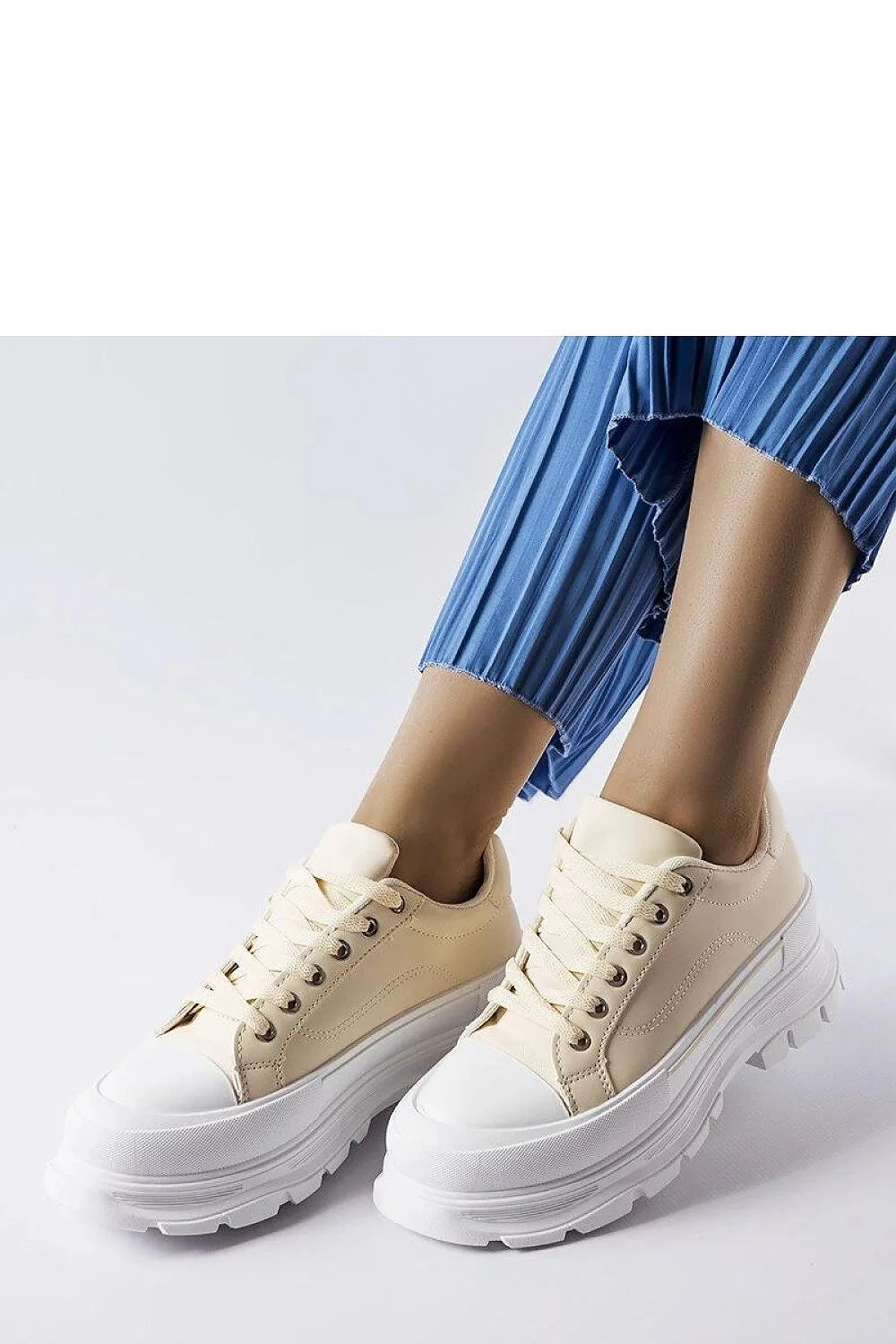 Baskets pour femmes en simili-cuir beige clair à plateforme haute semelle épaisse style moderne tendance