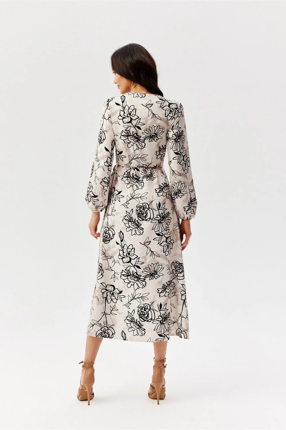 robe portefeuille midi femme manches longues ballon col plongeant imprimé floral noir croquis fond beige ceinture nouée taille