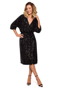 Robe de soirée élégante noire en paillettes coupe midi avec ceinture col en V