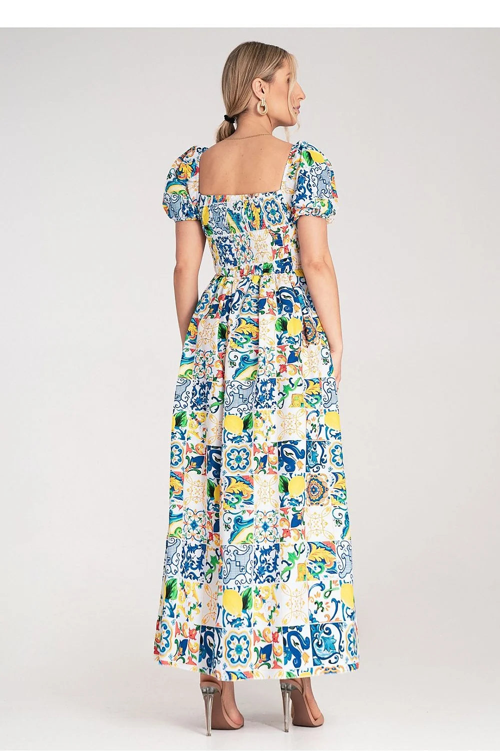 robe longue maxi bohèmechic estivale coton élasthanne manches ballon courtes encolure carrée buste cintré jupe ample plissée imprimé mosaïque multicolore