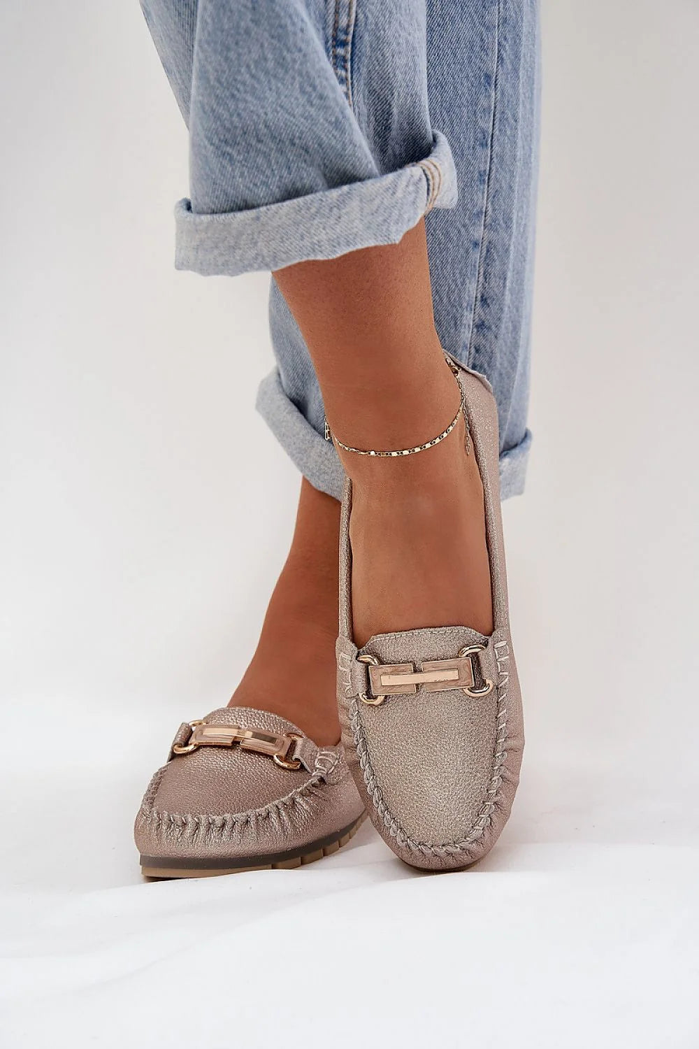 Mocassins femmes élégants classiques cuir naturel occasion quotidienne style casual raffiné confort semelle intérieure