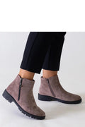 Bottines modernes pour femmes en suédine taupe, fermeture éclair métallique, semelle robuste cramponnée, design polyvalent, confort optimal, style casual-chic