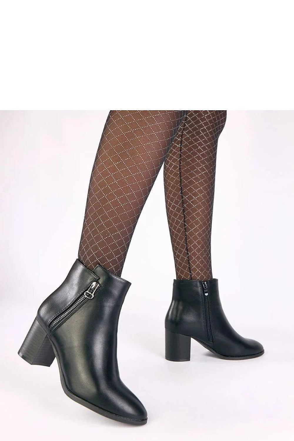 bottines femme cuir synthétique noir lisse bout arrondi talon bloc 7cm tige 12cm fermeture zippée latérale décorative doublure thermique confort