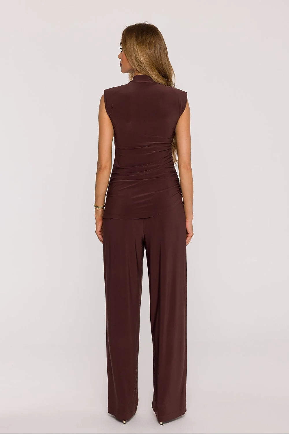 ensemble femme chocolat jersey satiné stretch col montant sans manches drapé asymétrique top ajusté pantalon large taille haute