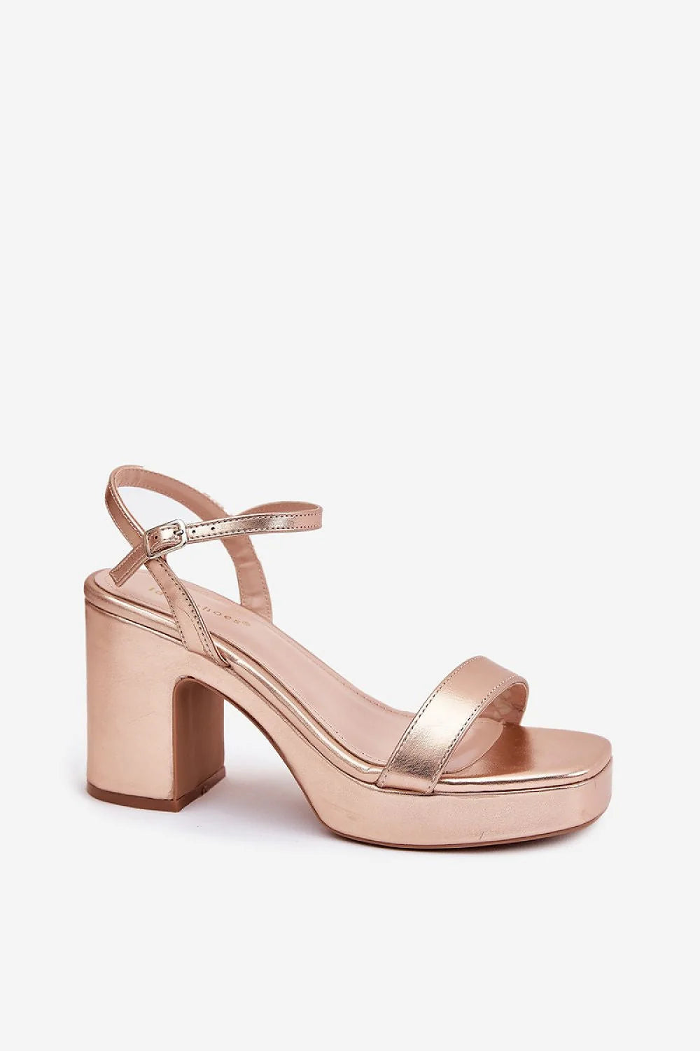 sandales femme talon bloc plateforme dorées métalliques similicuir lanières minimalistes cheville réglable boucle maintien confort stabilité élégantes glamour