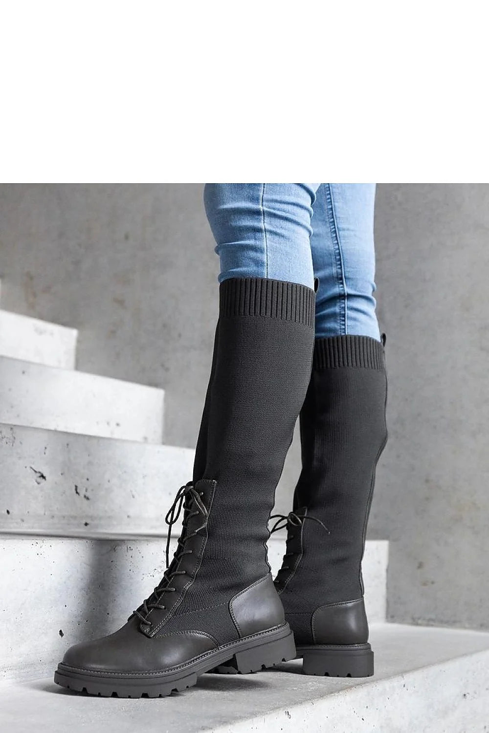 Bottes cuissardes élégantes modernes en matériau élastique Luana haute qualité femmes noir design militaire urbain