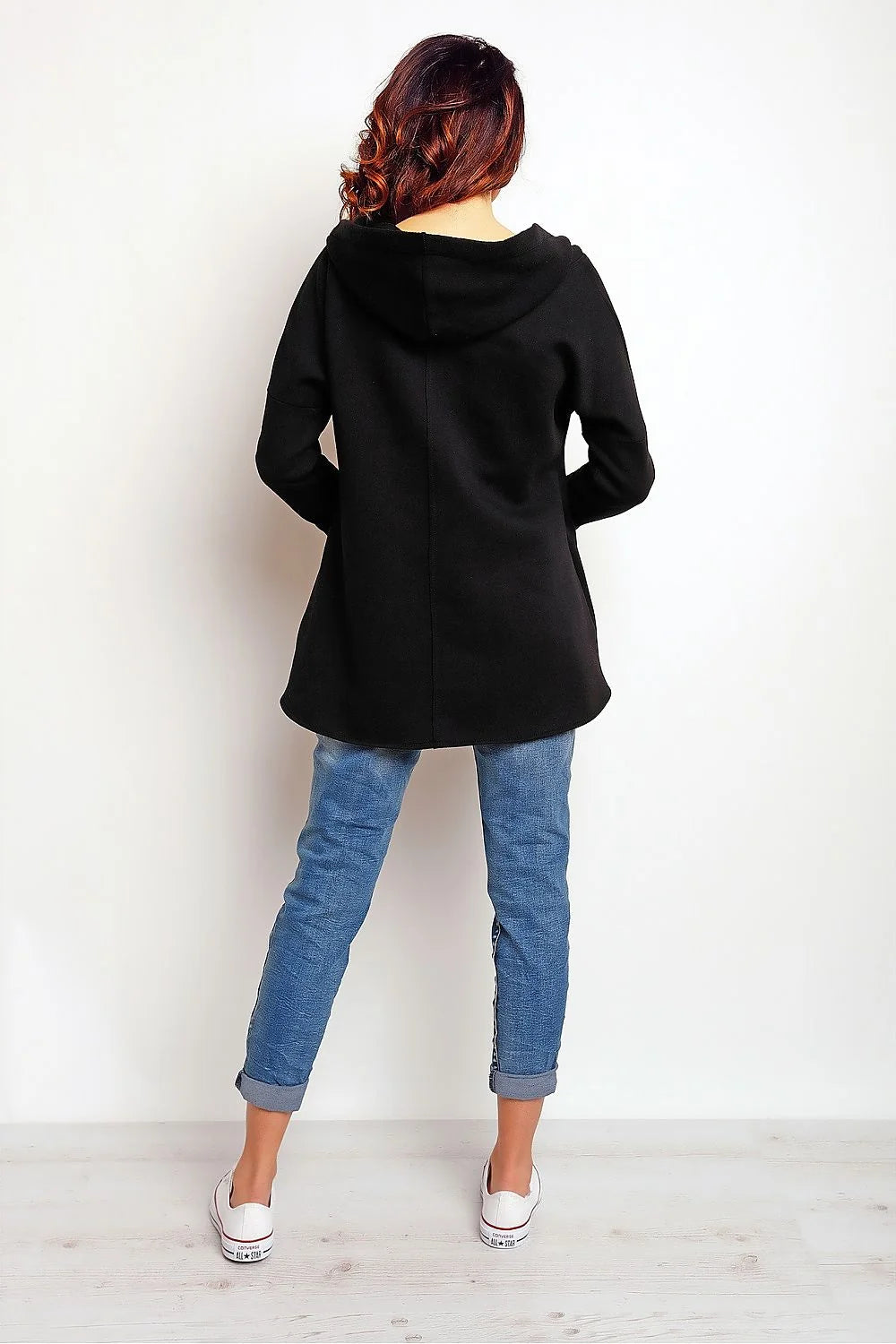 Gilet gris coton casual élégant manches longues débardeur blanc boutons décoratifs jean bleu femme