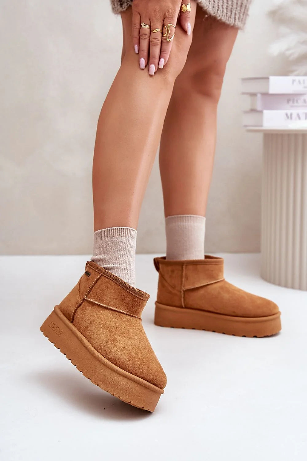 Bottines suède écologique style décontracté confort moderne marron camel semelle épaisse hiver femmes élégantes