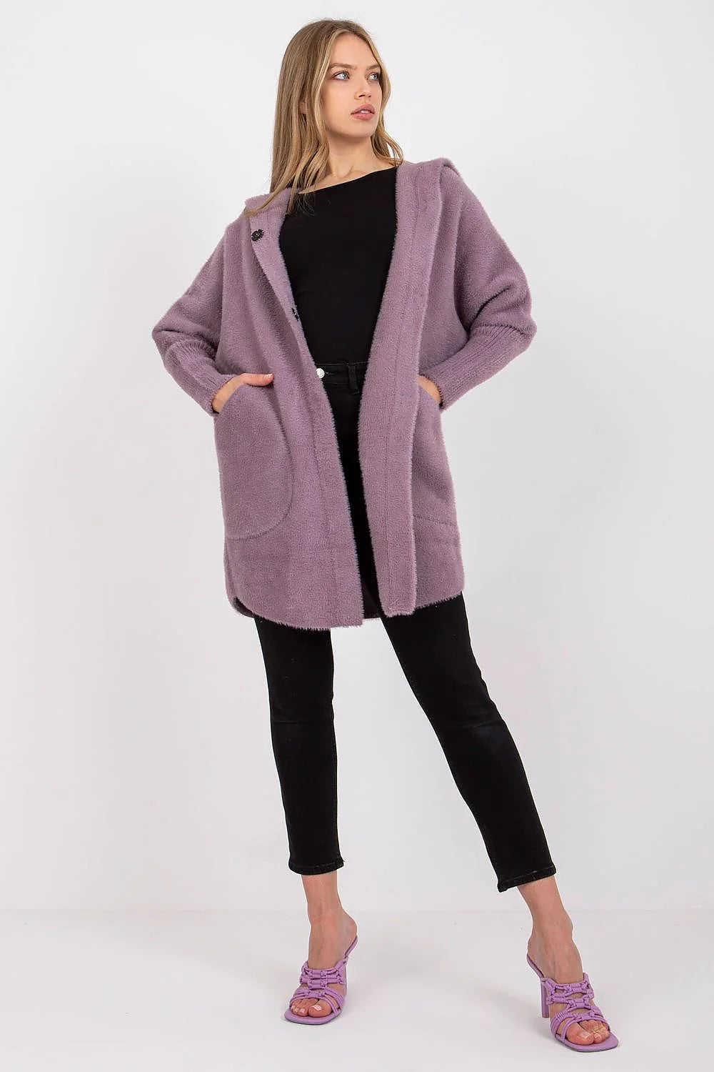 Manteau pour femme couleur lavande douce coupe ample style minimaliste matériau laine mélangée poches plaquées sans fermeture manches longues tombantes automne hiver
