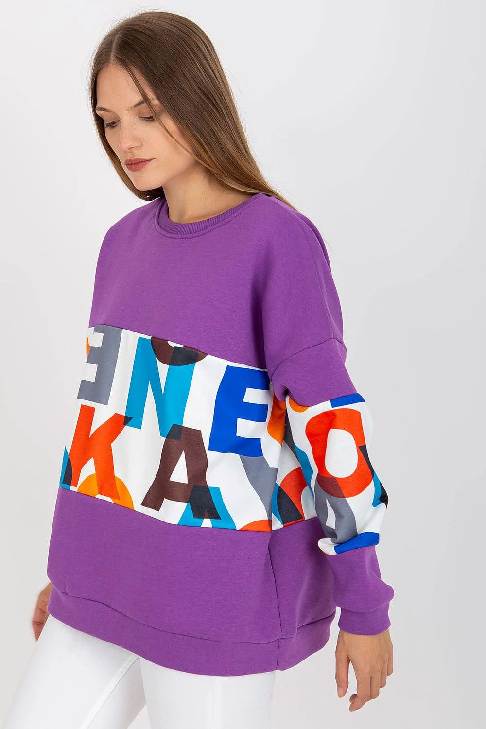 Sweatshirt pour femme modern design audacieux couleur violette motif multicolore matières confortables streetwear décontracté
