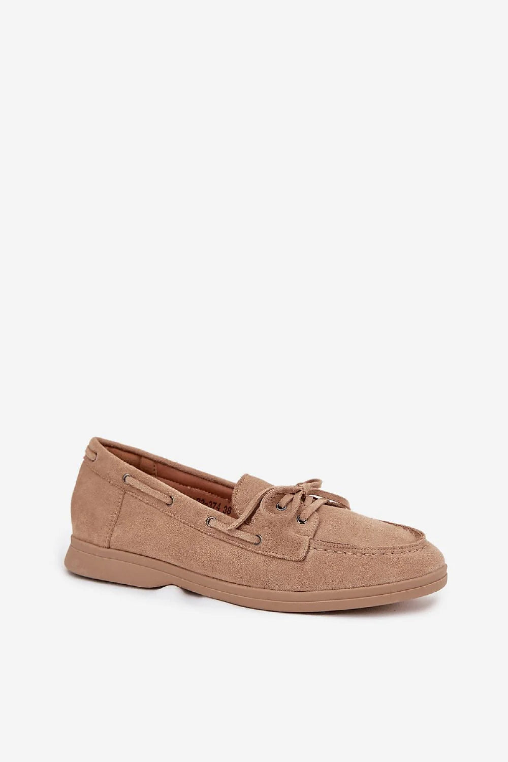 mocassins femme cuir suédé écologique beige taupe bout arrondi semelle plate gomme profilée lacets décoratifs œillets métalliques sangle
