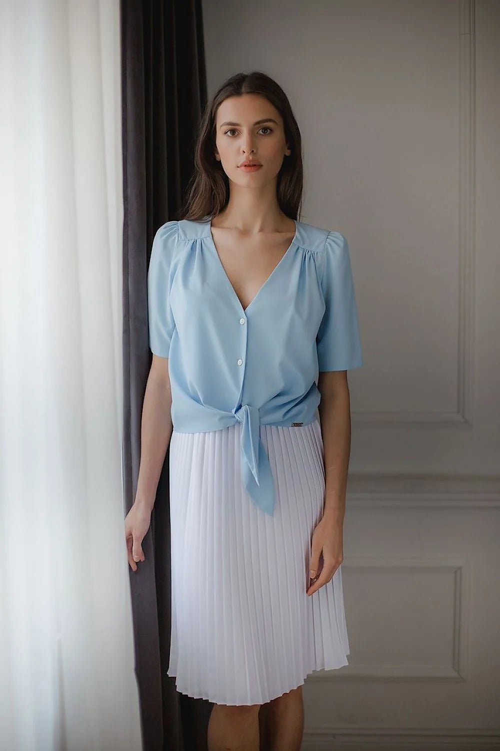 robe femme coton élégante motifs géométriques bleu pastel manches bouffantes décolleté noeud taille jupe plissée midi fluide soyeuse