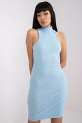 Robe de jour élégante Parisienne sans manches col montant couleur bleu pastel élasthanne ajustée femmes