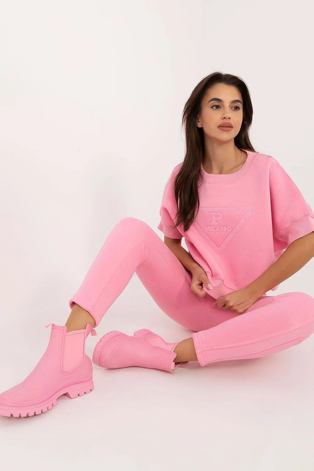 Ensemble sweatshirt et pantalon femme veste coordonnée couleur rose tendance coupe moderne matières confortables