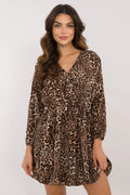 robe courte imprimée léopard mini évasée col V manches longues bouffantes poignets élastiqués taille élastiquée polyester fluide légère bohème chic