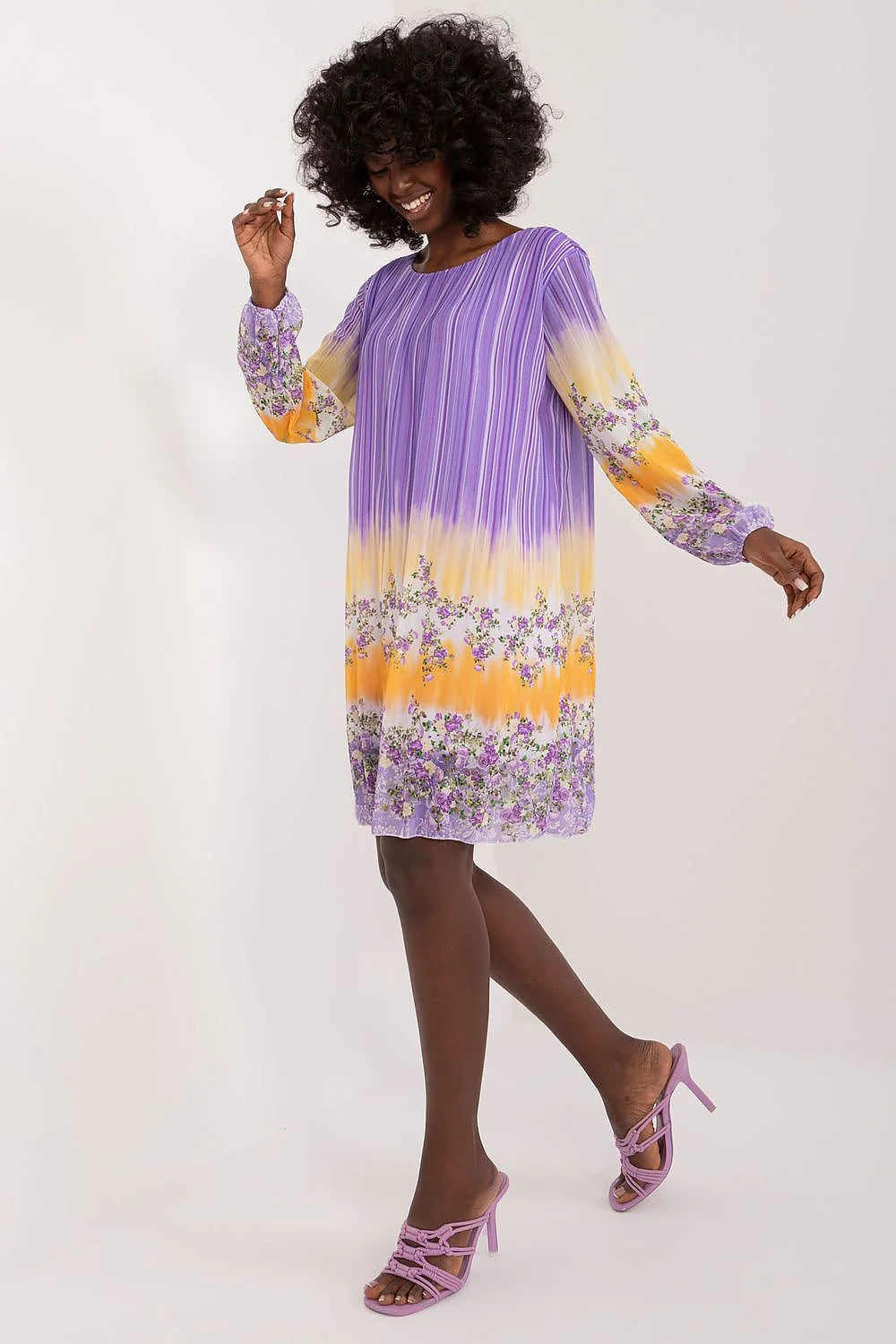 Robe de jour féminine style bohème imprimé floral multicolore polyester longueur genoux femme élégante
