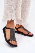 Sandales plates élégantes pour femmes avec strass crystals, semelle épaisse confortable, adjustable buckle, cuir suédé, occasion spéciale, été