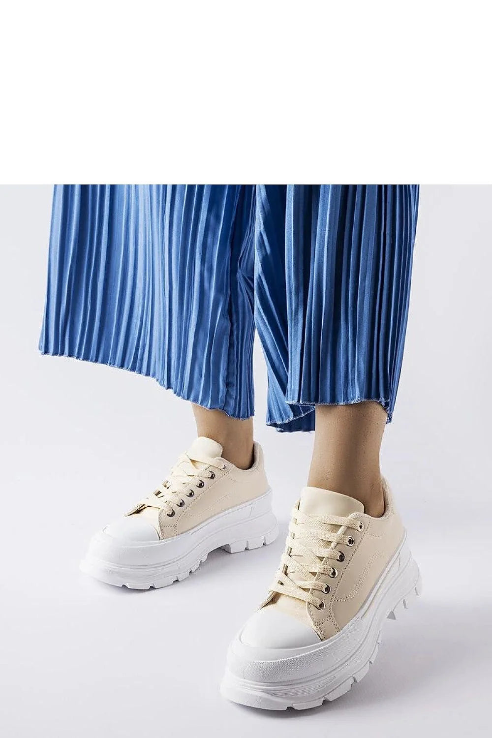 Baskets pour femmes en simili-cuir beige clair à plateforme haute semelle épaisse style moderne tendance