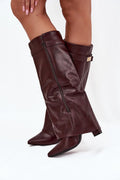 bottes similicuir bordeaux montantes genou tige repliée lanière boucle dorée bout pointu talon bloc 10cm stabilité confort zippée
