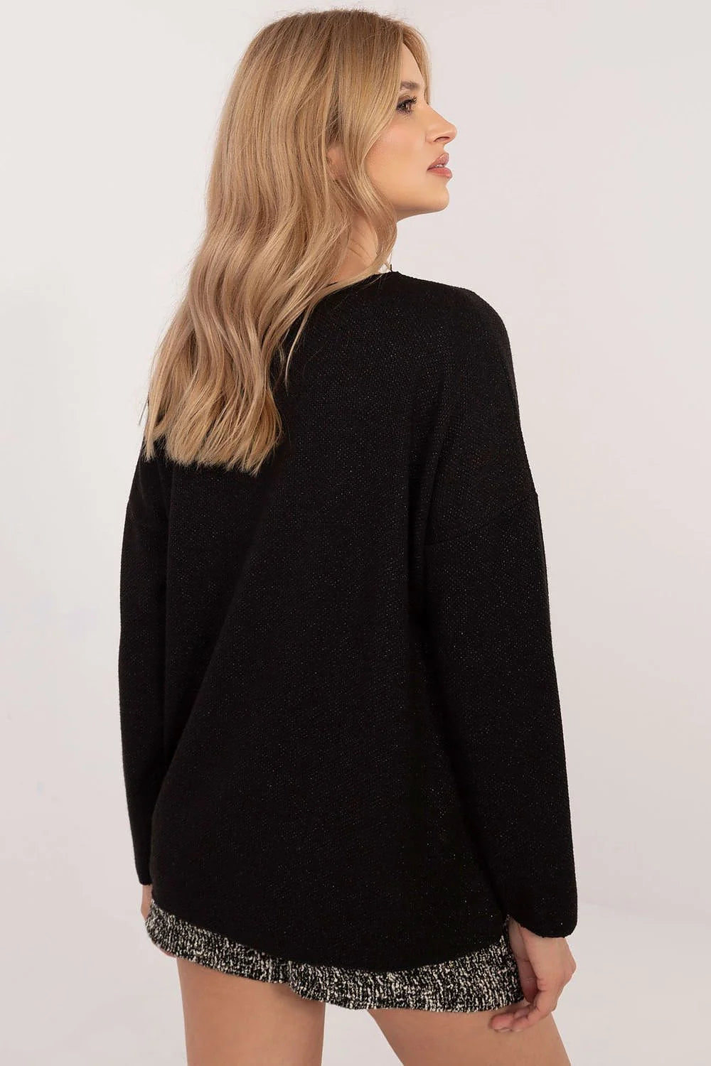 chandail femme col V profond manches longues oversize coupe ample maille fine viscose elasthanne noir texturé polyvalent décontracté chic sophistiqué