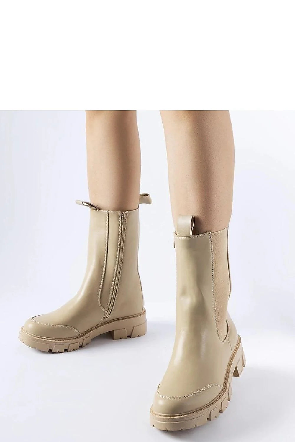 bottes femme beige mihaute cuir synthétique mat bout rond silhouette épurée semelle crantée gomme antidérapante talon bloc bas fermeture éclair