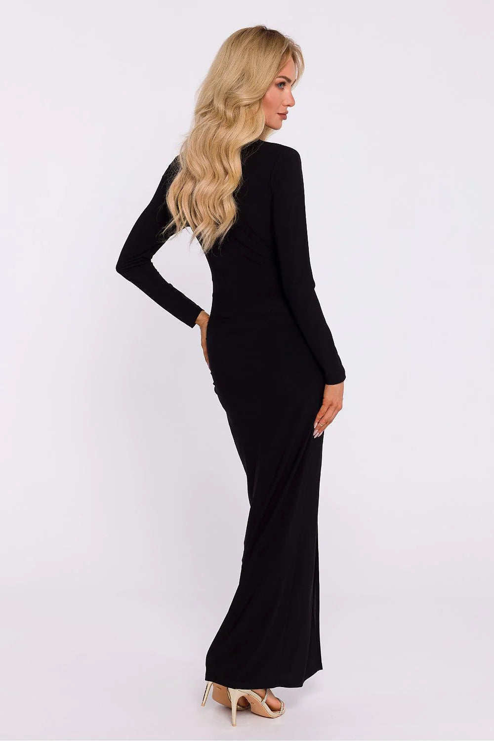 Robe de soirée élégante longue manches longues décolleté en V profond coupe ajustée silhouette féminine fente haute couleur noire femme