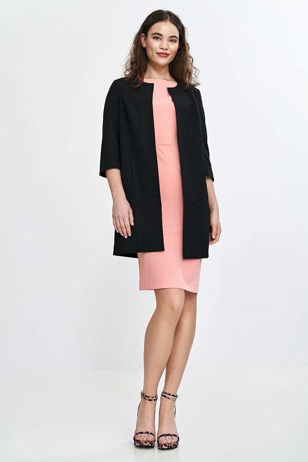 Veste élégante noire pour femme, coupe droite, manches 3/4, sans fermeture, occasion formelle ou Casual