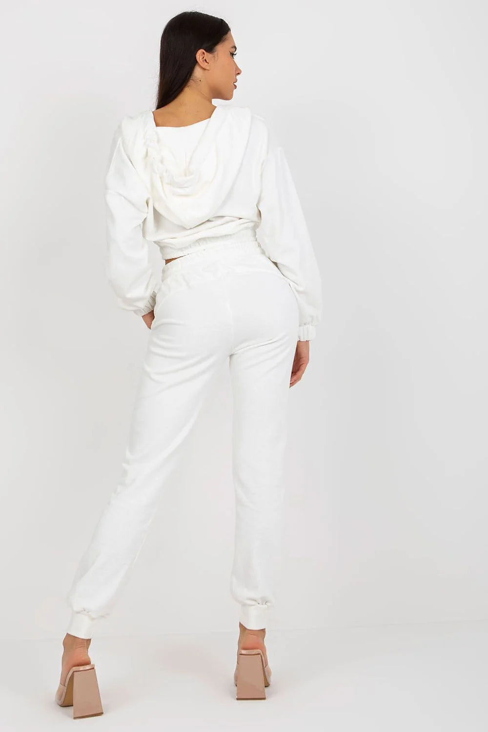 Ensemble Ex Moda pour femmes : sweat à capuche court, pantalon joggers élastique, tissu coton polyester, style décontracté et moderne, couleur jaune vif, idéal pour la détente et le streetwear