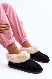 Pantoufles pour femmes en suédine noire et fourrure beige, style mocassins, semelle antidérapante, confort intérieur, design élégant