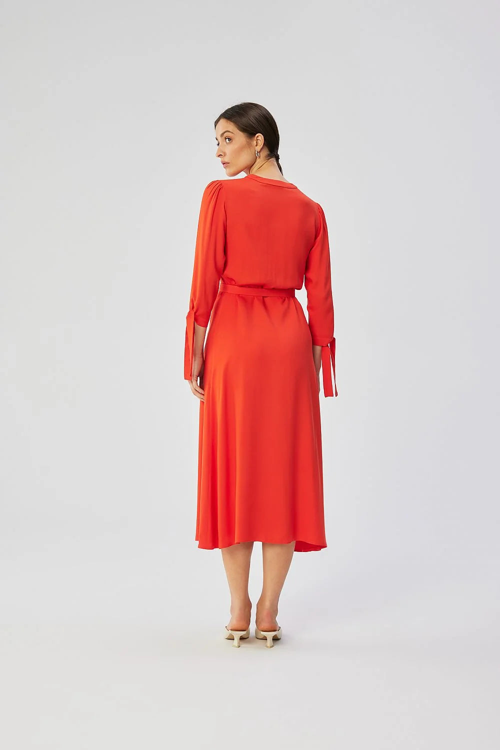 Robe de jour élégante en viscose coupe A-line manches 7/8 nouées couleur rouge orangé femme
